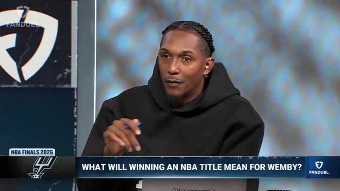 九游娱乐-NBA超级第六人：文班只需要一枚总冠军戒指，就能成为联盟第一人|路易斯·威廉姆斯|圣安东尼奥马刺队|阿马里·威廉姆斯|NBA总决赛|纽约尼克斯队_新浪体育_新浪新闻